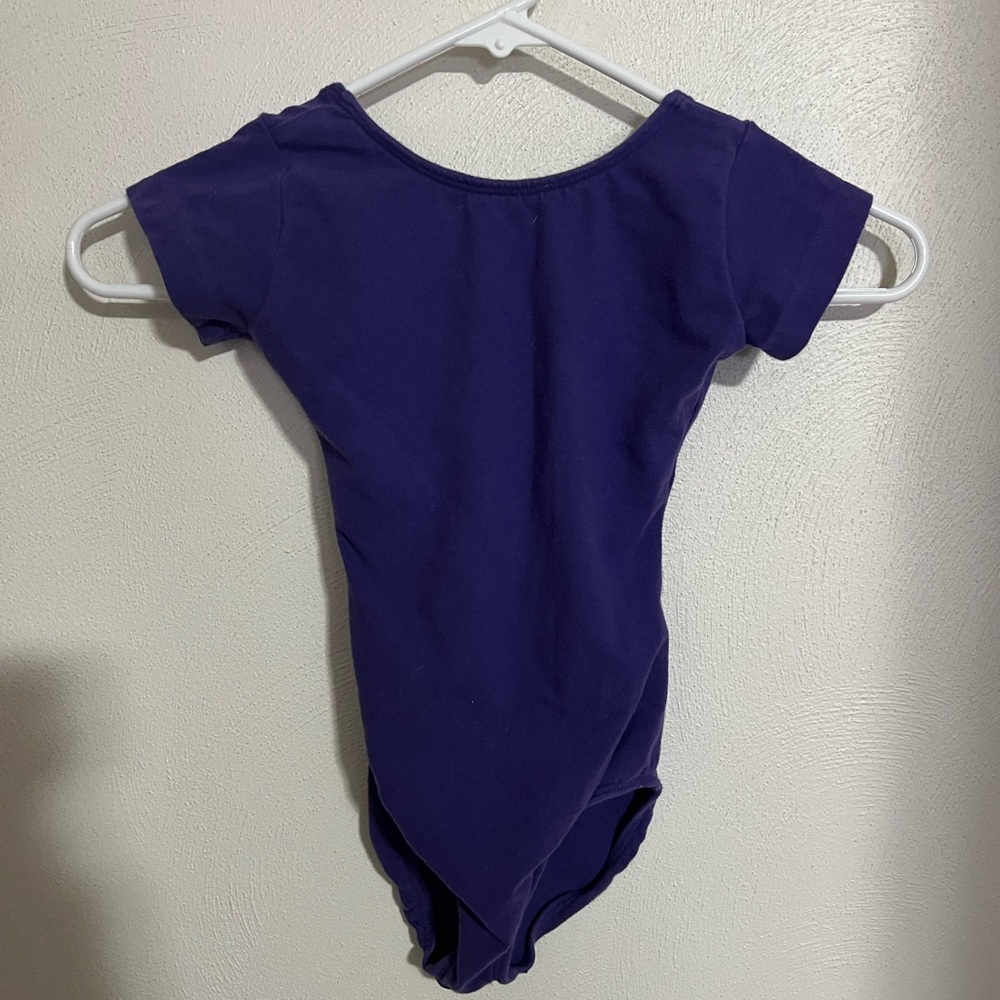 EUROTARD Classic Short Sleeve Fully Lined Leotard in Grape Purple Girl's Size S‎